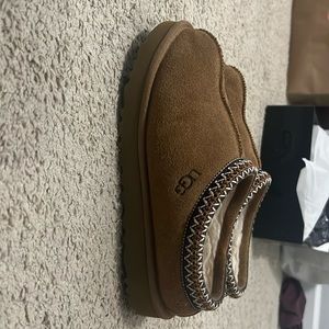 UGG TASMAN SLIPPERS